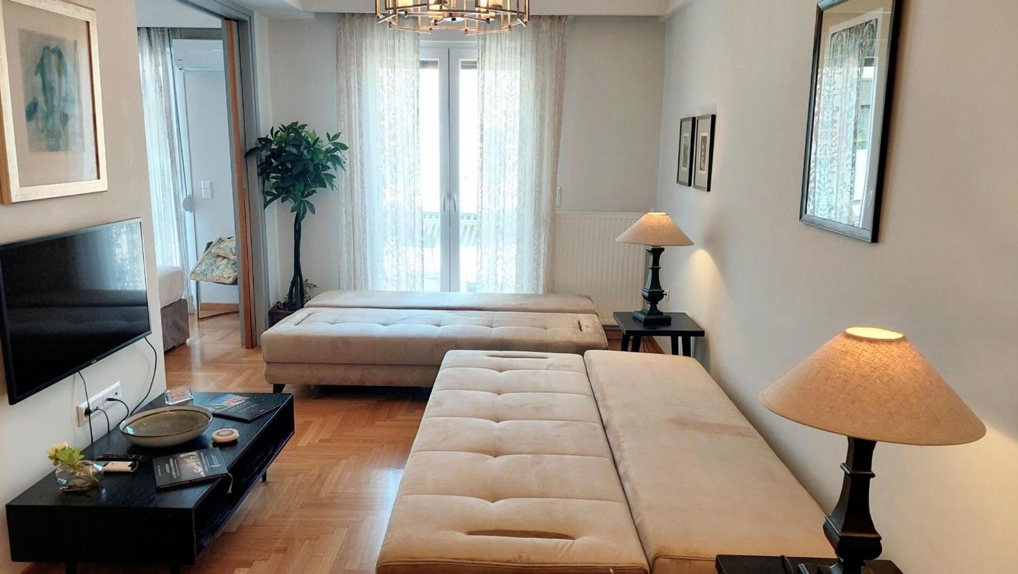 Elegant Apartment In Acropolis Athens Ngoại thất bức ảnh