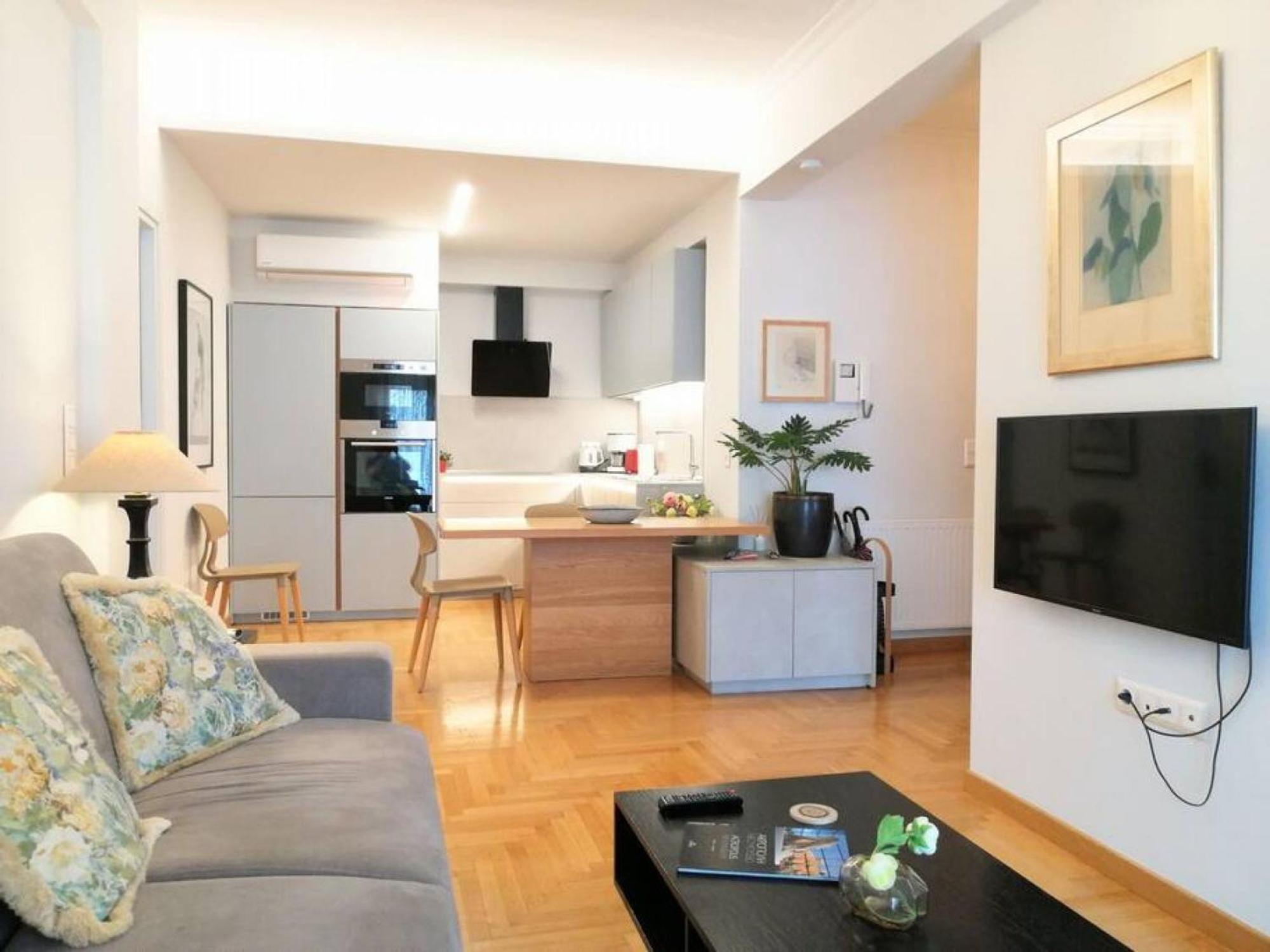 Elegant Apartment In Acropolis Athens Ngoại thất bức ảnh